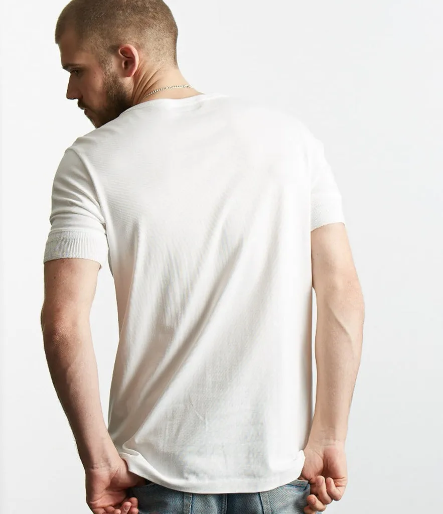 207.01 | Mens Classic Fit Henley | White