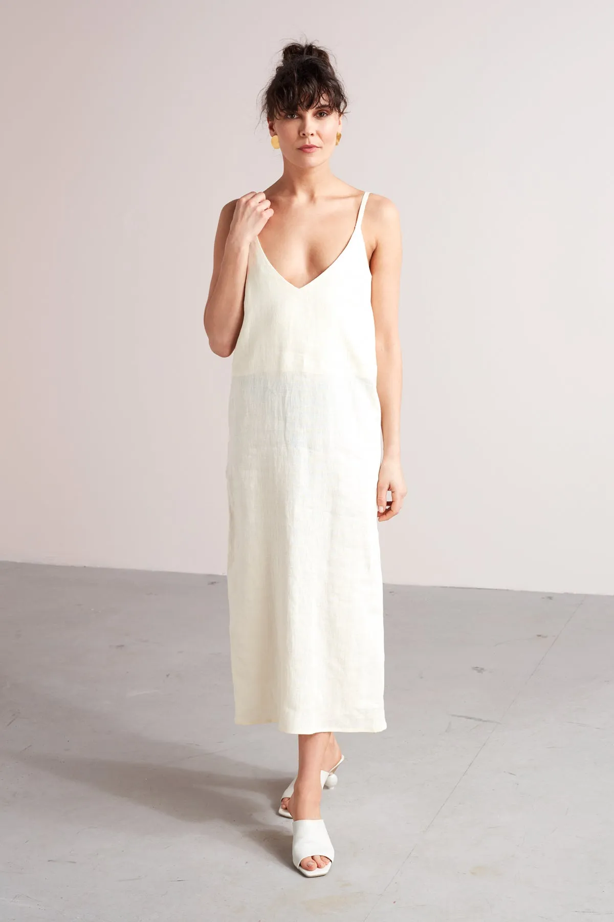 HANI linen midi slip dress in light cream