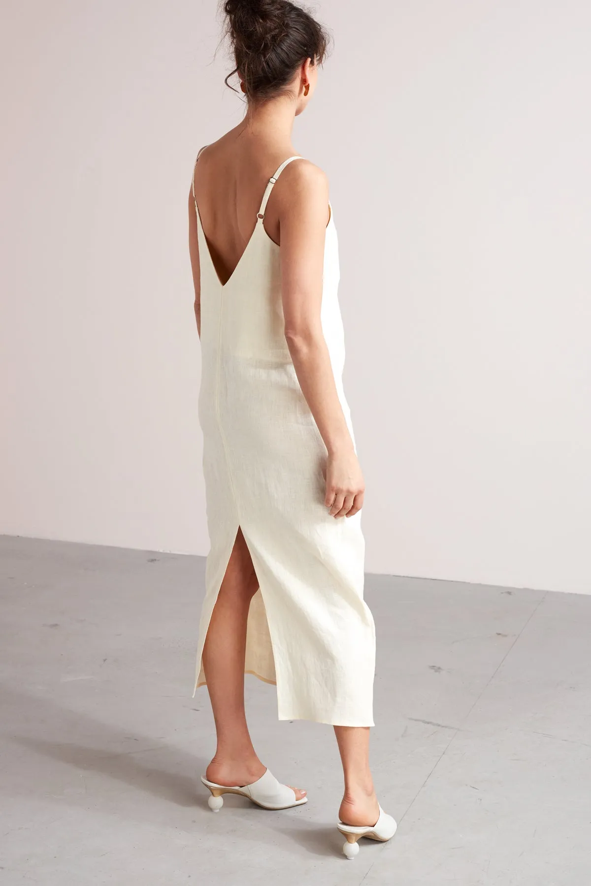 HANI linen midi slip dress in light cream