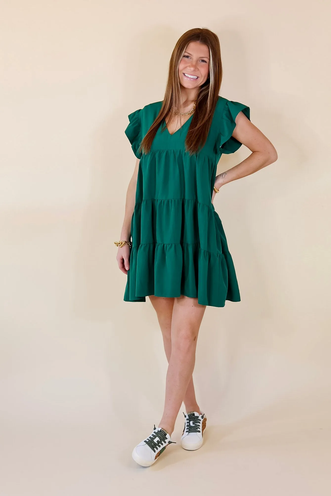 Last Chance Size Medium | Delightful Endeavor Ruffle Cap Sleeve Tiered Dress in Hunter Green