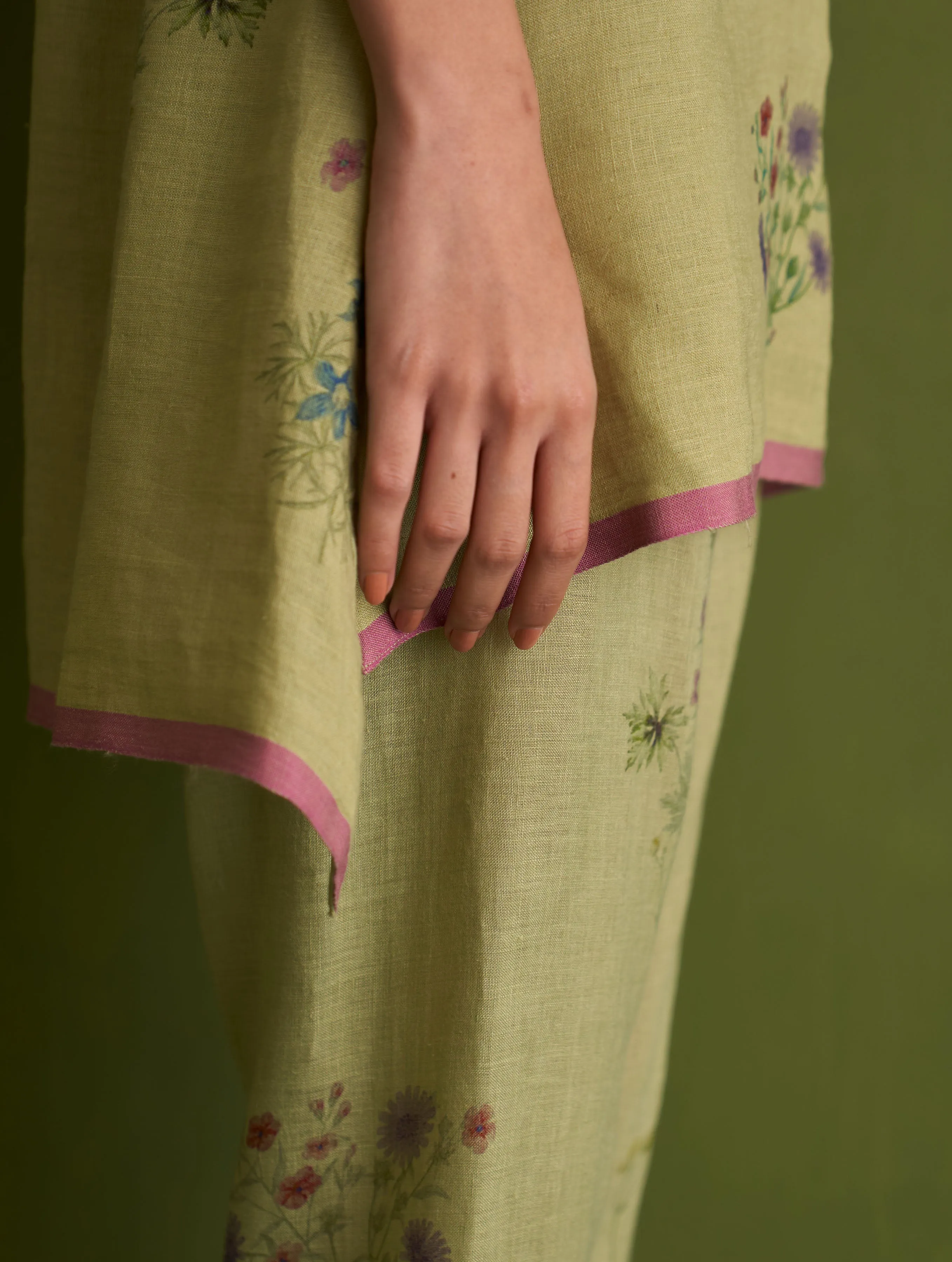 Maho Botanical Linen Kurta Set - Fern