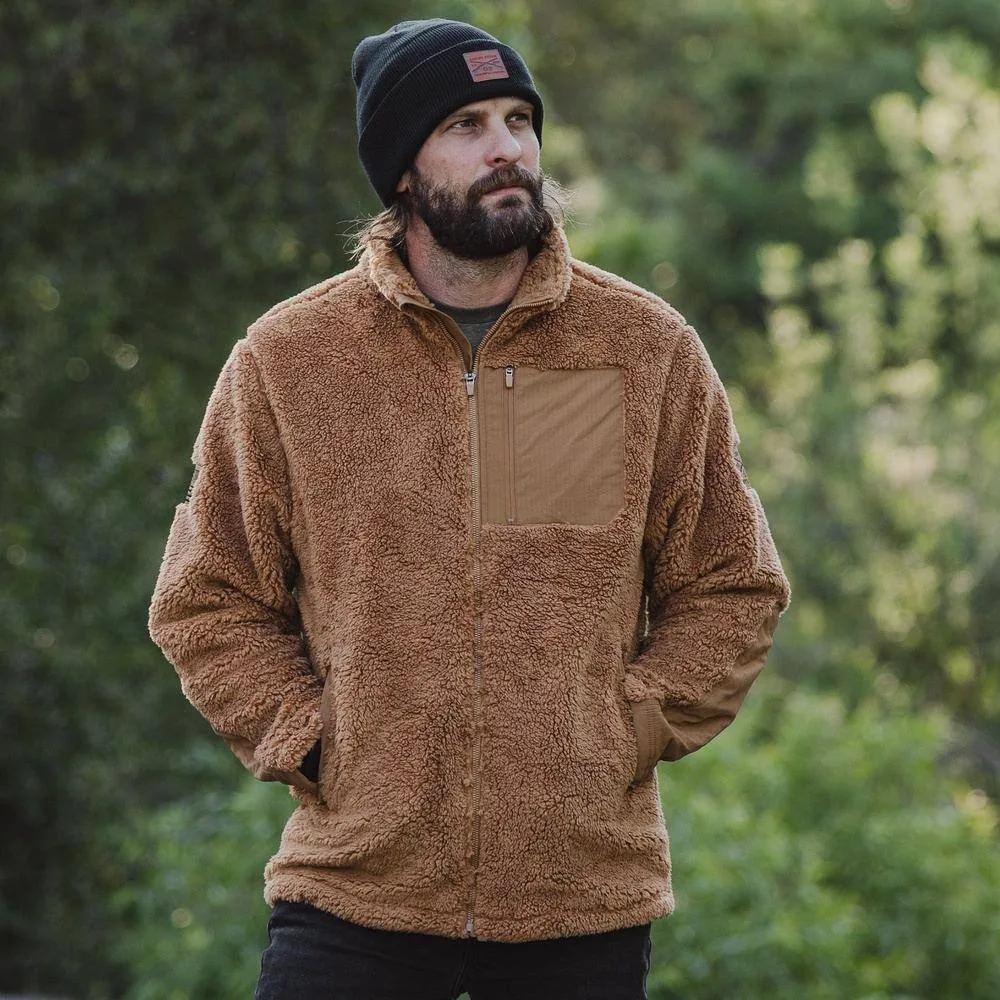 Men's Standard Issue Sherpa Fleece - Coyote