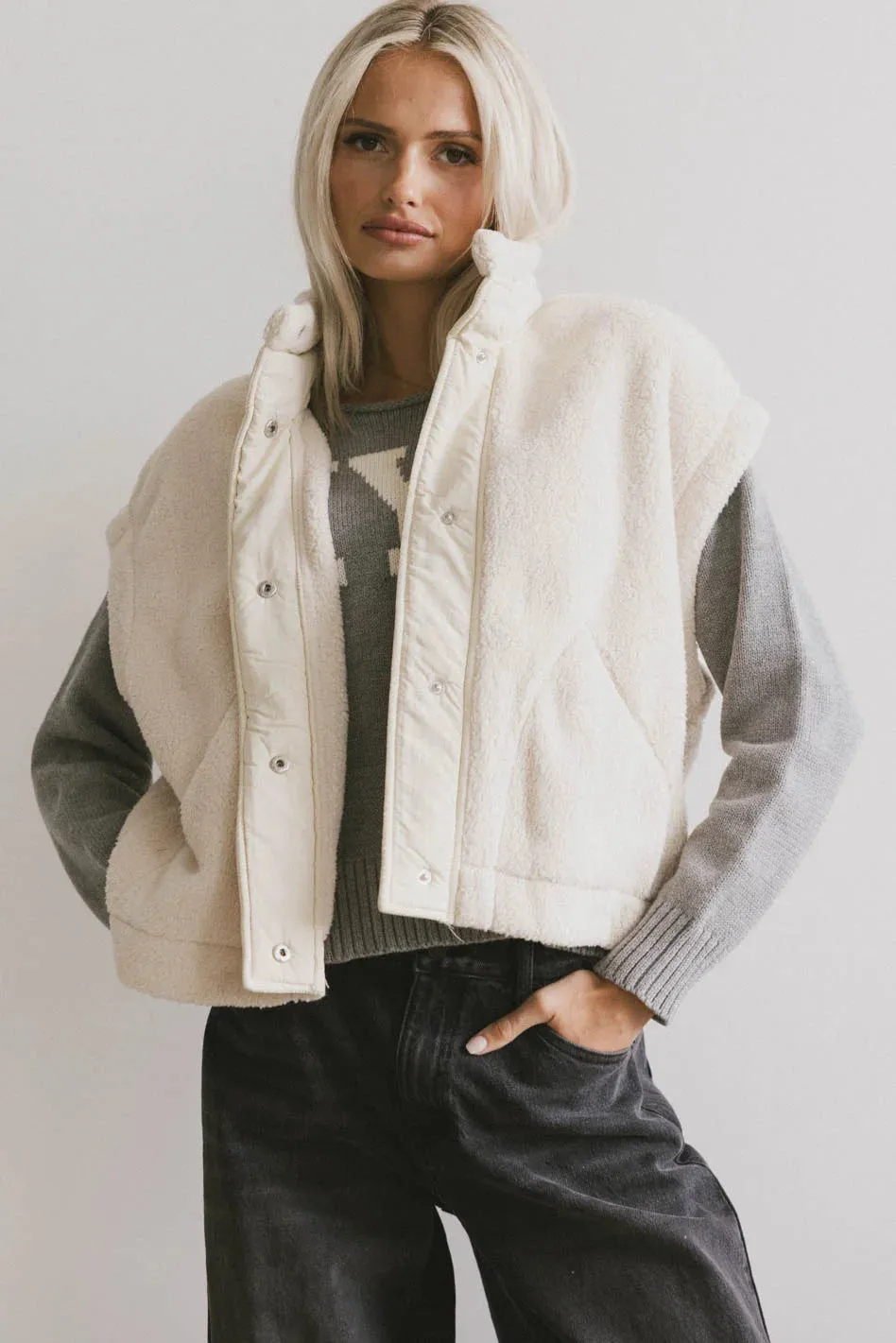 Samirah Sherpa Vest