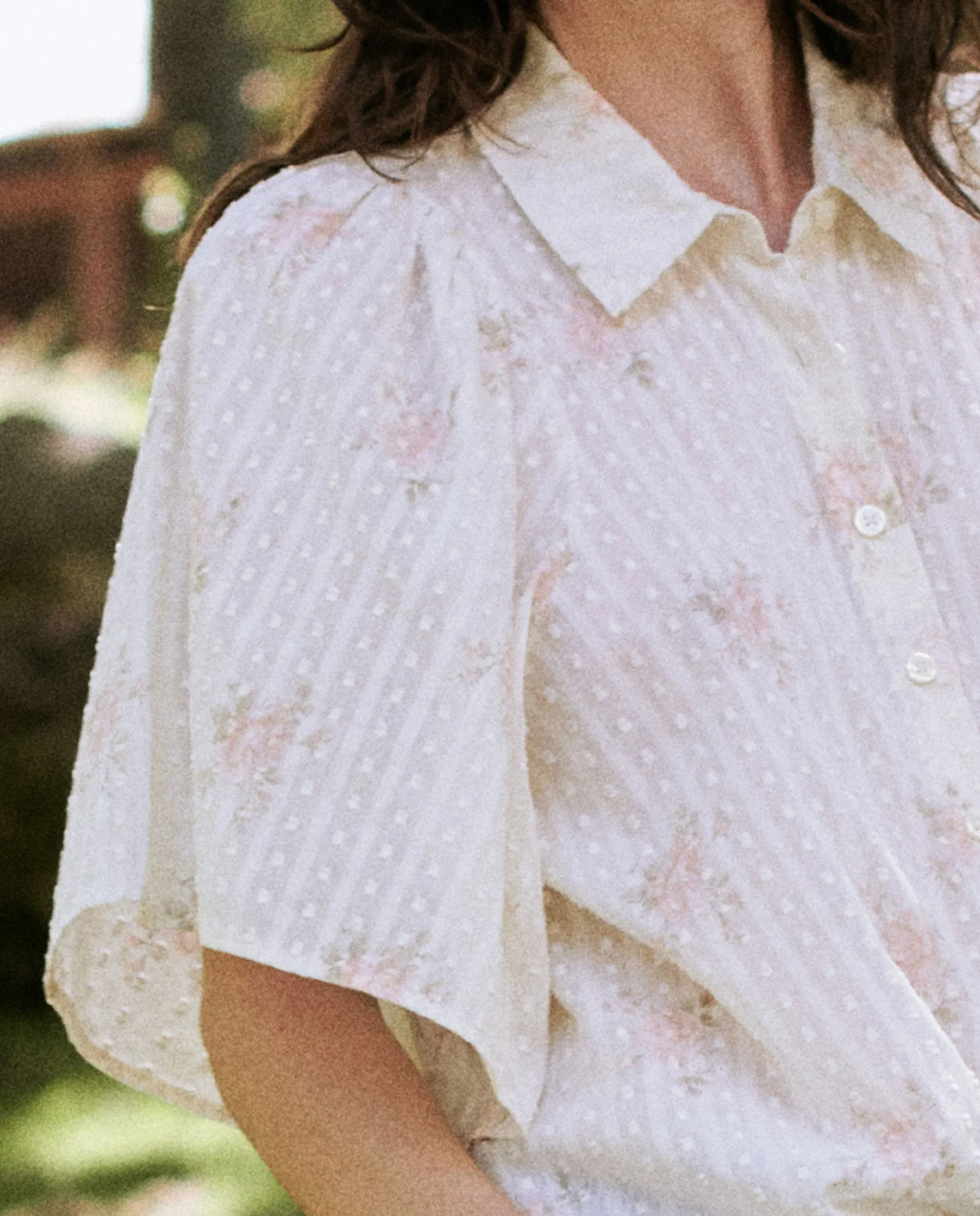 The Butterfly Button Up. -- PINK PRAIRIE FLOWER