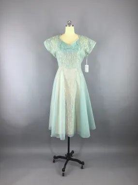 Vintage 1950s Sea Foam Green Chiffon Lace Dress